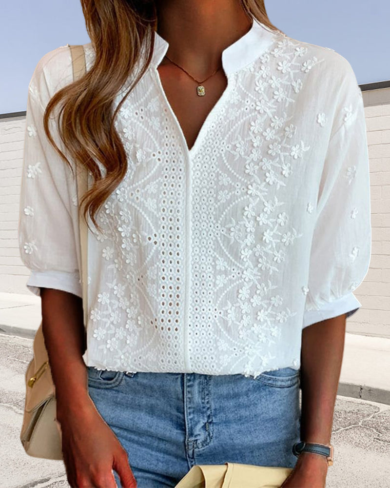 Grace – Breathable Embroidered Blouse