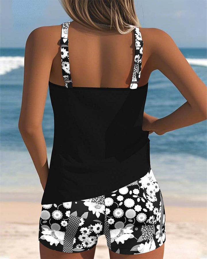 Kim – Elegant Two-Piece Swimsuit Set