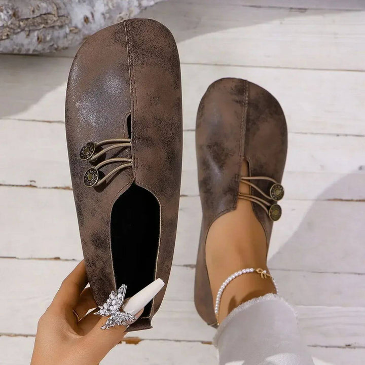 Jody – Classic Comfort Flats