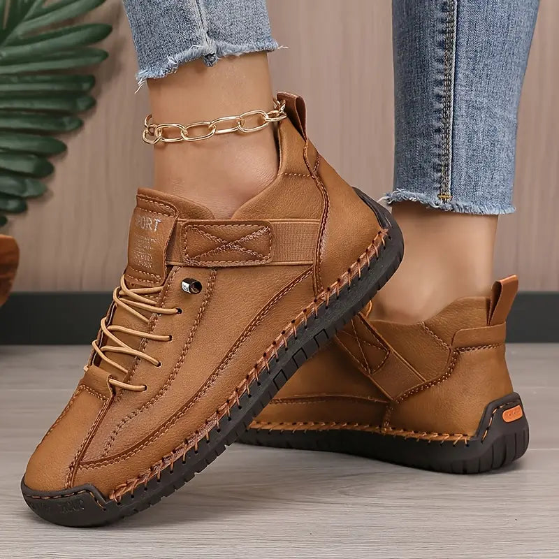 Kayleigh - Lightweight Comfort Sneakers