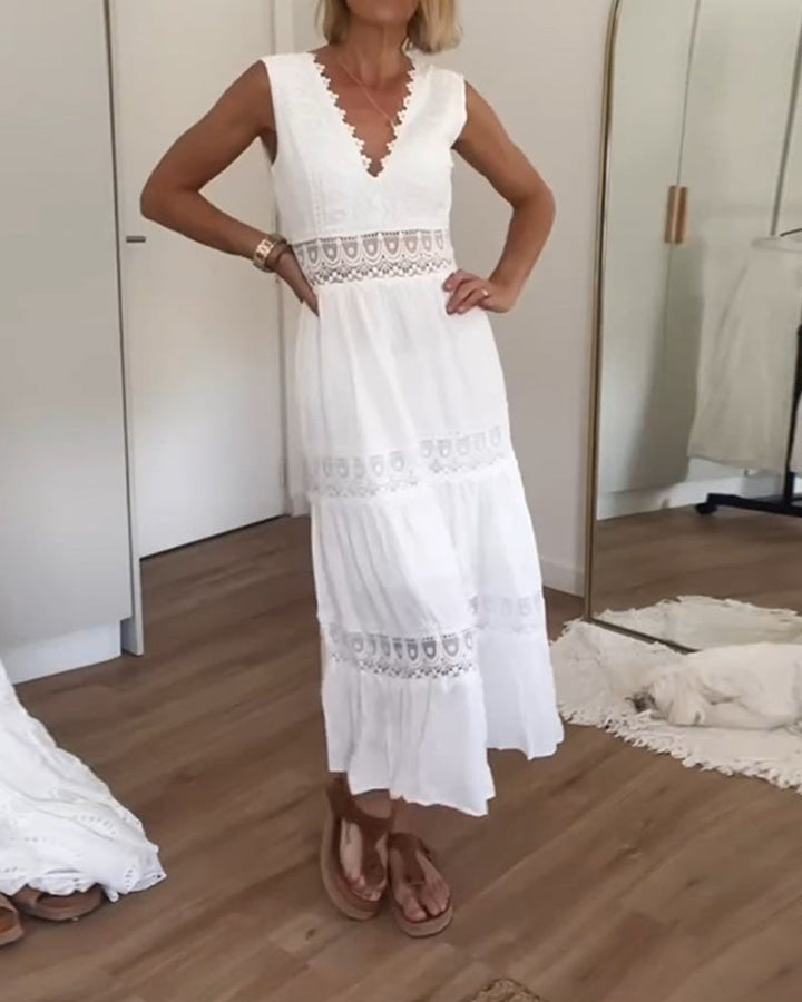 Lily - Flattering Maxi Dress