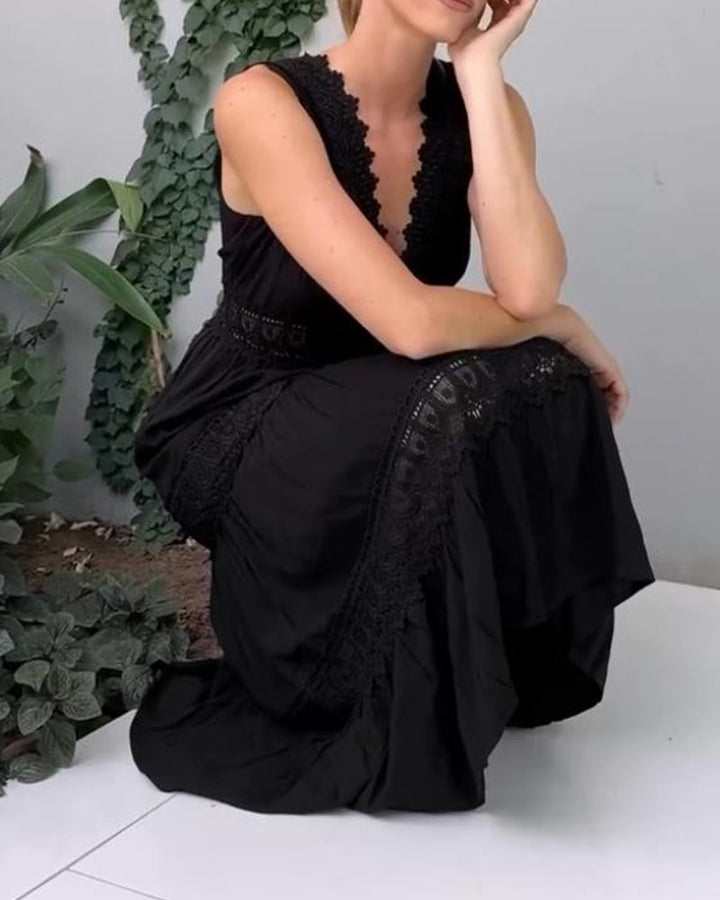 Lily - Flattering Maxi Dress