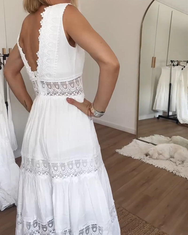 Lily - Flattering Maxi Dress